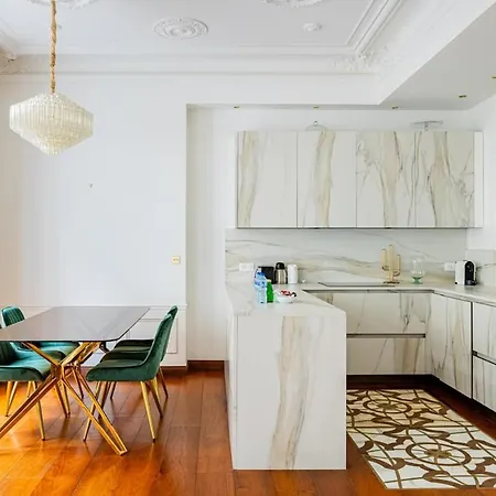 شقة Champs Elysees-avenue Montaigne-2 Bedrooms