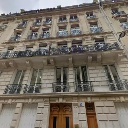 Champs Elysees-avenue Montaigne-2 Bedrooms